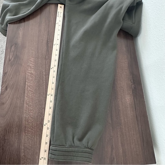 Xirena Rylee Jumpsuit Overalls Olive Green Size Large Pre-owned - Picture 12 of 12